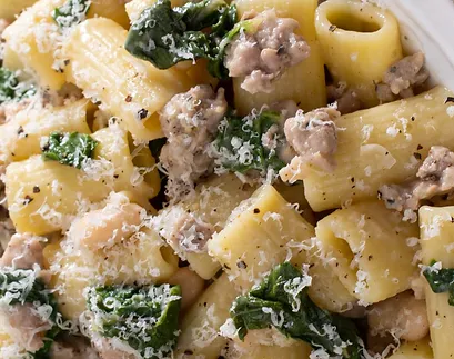 rigatoni with sausage beans and greens 9